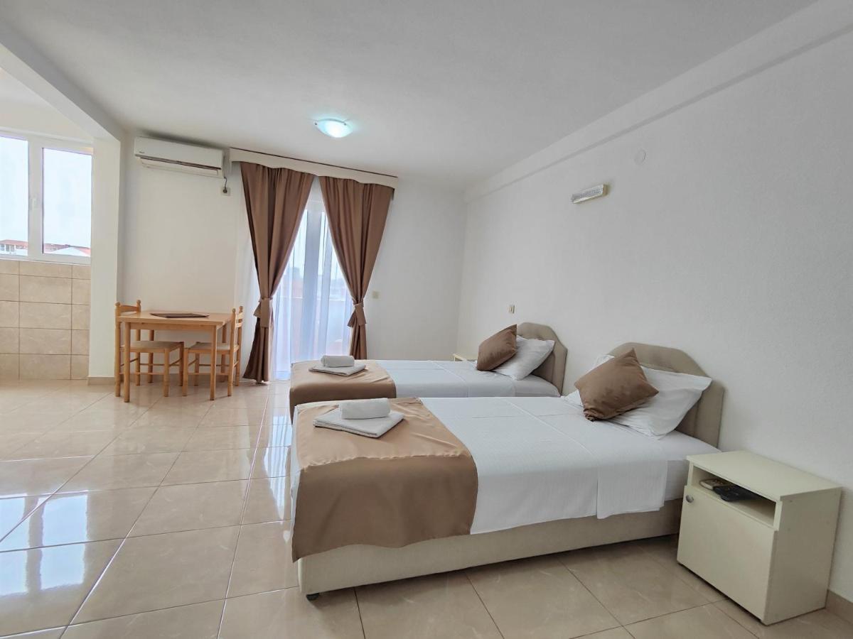 Villa Hera Budva Luaran gambar